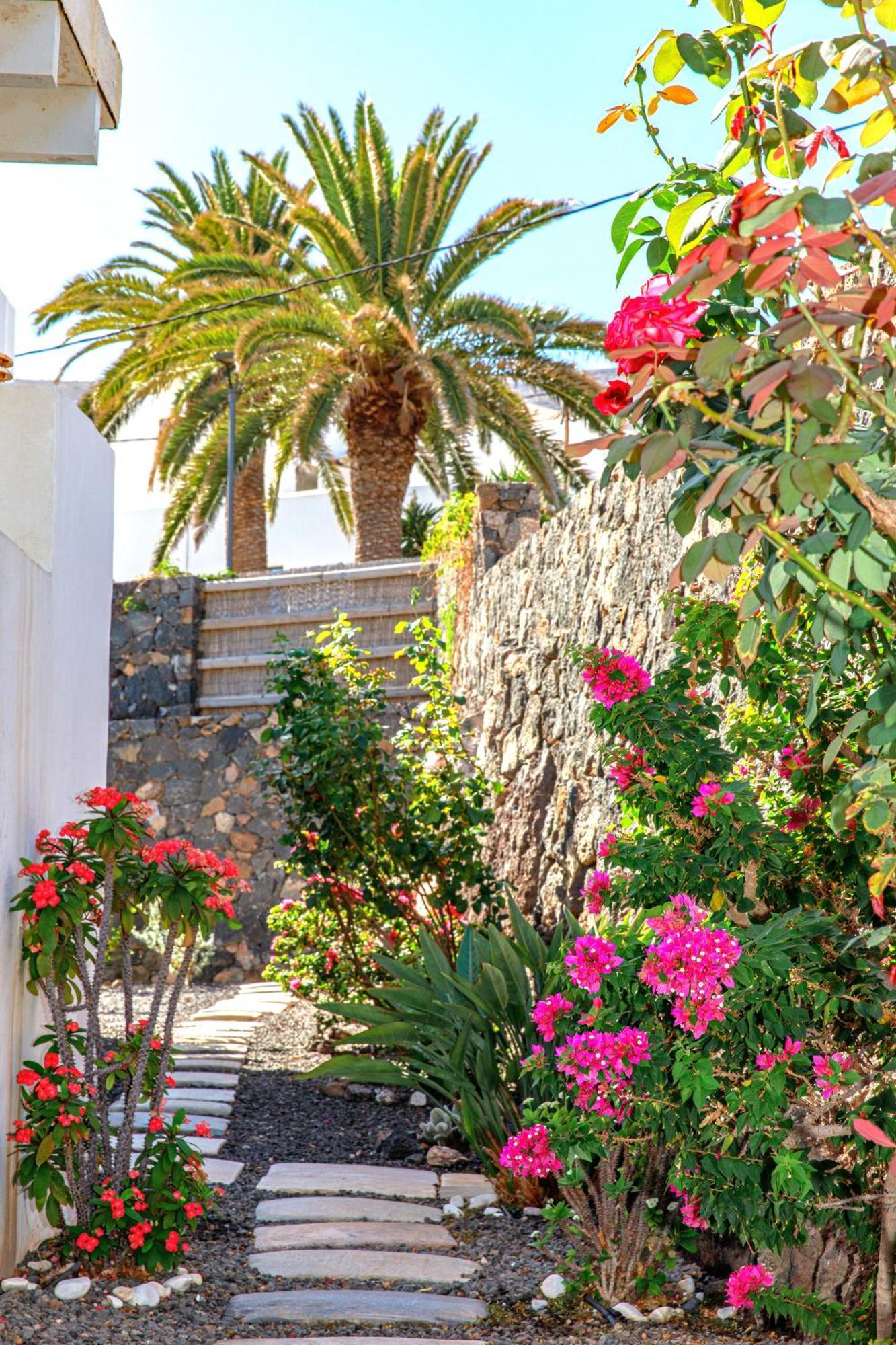 Luxus Villa Mit 5 Schlafzimmern, Heated Pool, Ps4, Fitnessraum Tabayesco Exterior photo